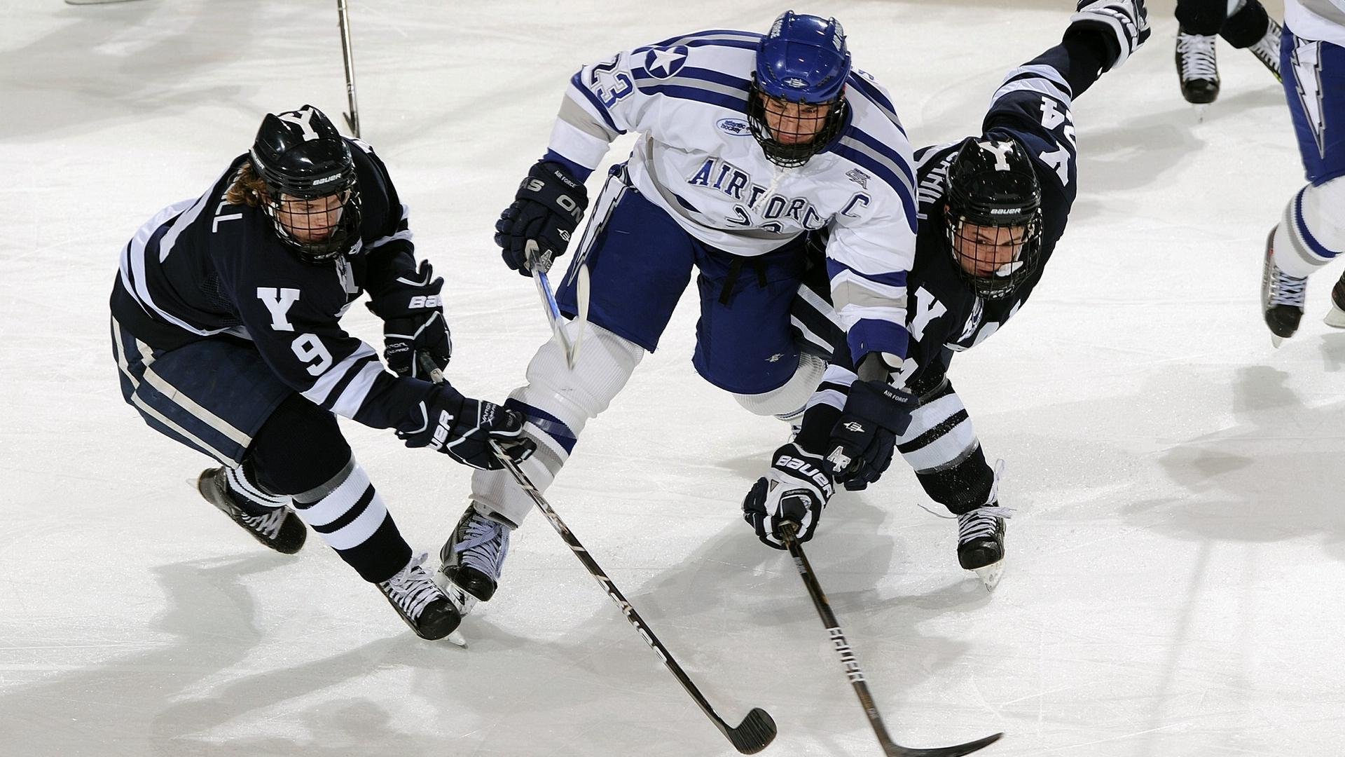 铁壁与孤星，韩国体系性横扫映照羽球单核困境—辛杜纪录夜的镜面启示