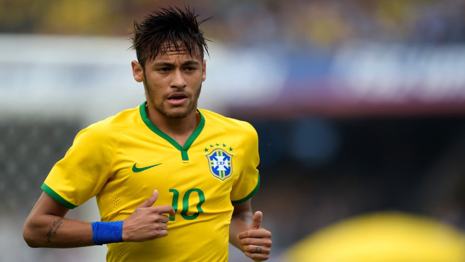 绿茵终成火海，雷诺横扫威廉姆斯，勒克莱尔点燃新时代曙光